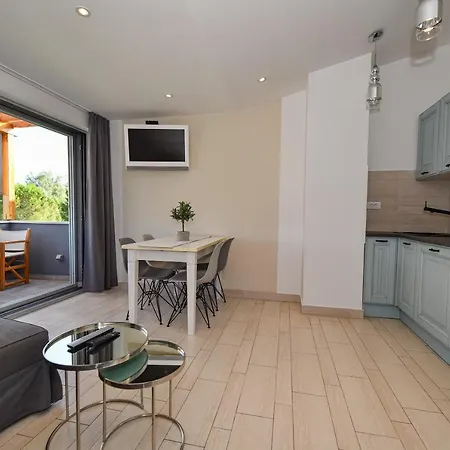 Clementa Apartamento