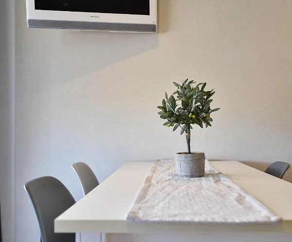 Clementa Apartamento *